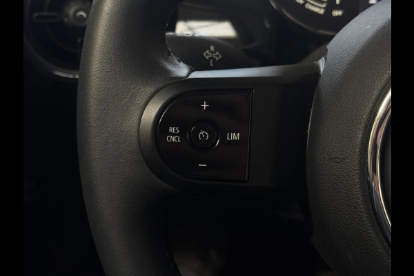MINI Electric MINI Yours 33 kWh (NL-auto, 1e Eig, BTW, Carplay, Climate Con, Navi, Parkeersensor, Etc)