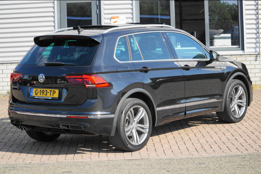 Volkswagen Tiguan 1.5 TSI 1STE EIGENAAR R-LINE PANO