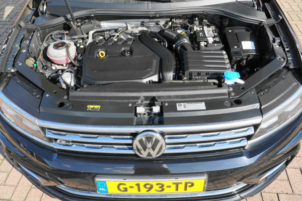 Volkswagen Tiguan 1.5 TSI 1STE EIGENAAR R-LINE PANO