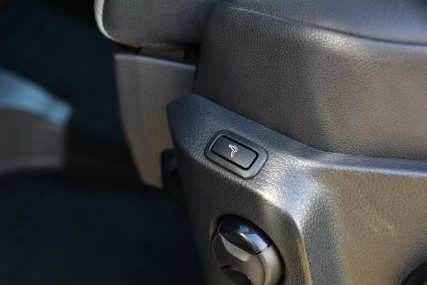 MAN TGE 3.180 35 2.0 L3H3 DC PB Edition Camera, Cruise, Carplay, LED, Automaat, Stoelverwarming, Leder, Trekhaak, Sensoren, Uniek!