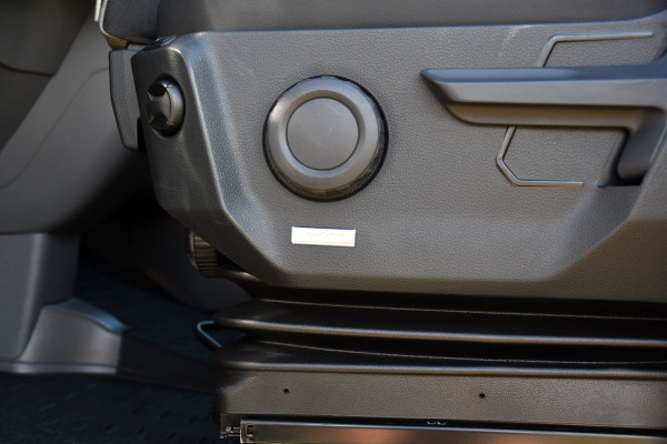 MAN TGE 3.180 35 2.0 L3H3 DC PB Edition Camera, Cruise, Carplay, LED, Automaat, Stoelverwarming, Leder, Trekhaak, Sensoren, Uniek!