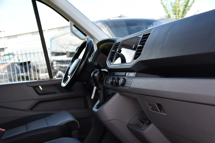 MAN TGE 3.180 35 2.0 L3H3 DC PB Edition Camera, Cruise, Carplay, LED, Automaat, Stoelverwarming, Leder, Trekhaak, Sensoren, Uniek!