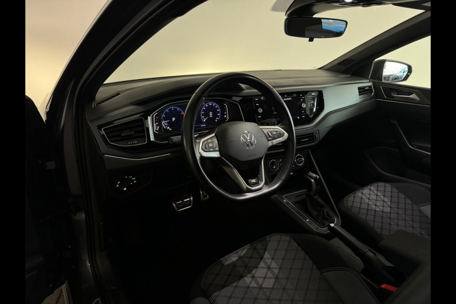 Volkswagen Polo 1.0 TSI R-Line Pano|Stoelverwarming|Lane Assist|Alcantara|IQ