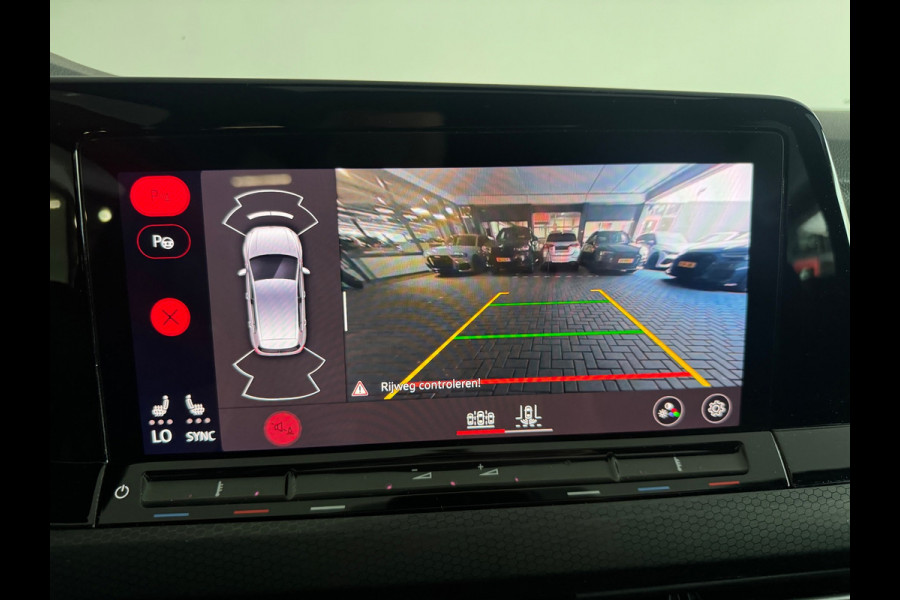 Volkswagen Golf 2.0 TSI GTI Pano|HuD|H/K|Keyless|Blindspot|ACC|Lane