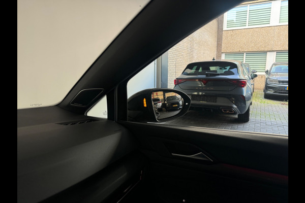 Volkswagen Golf 2.0 TSI GTI Pano|HuD|H/K|Keyless|Blindspot|ACC|Lane