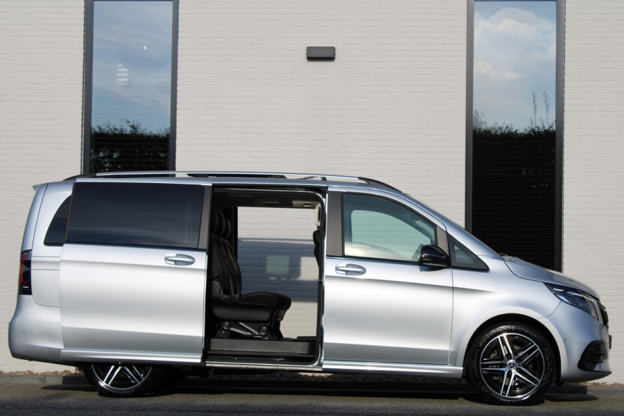 Mercedes-Benz V-Klasse 300d / AMG / Exclusive / DC / 4-Matic / Luchtvering / Pano / Elec Stoel / Burmester / Vol Opties / NIEUWSTAAT.