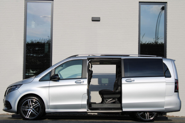 Mercedes-Benz V-Klasse 300d / AMG / Exclusive / DC / 4-Matic / Luchtvering / Pano / Elec Stoel / Burmester / Vol Opties / NIEUWSTAAT.