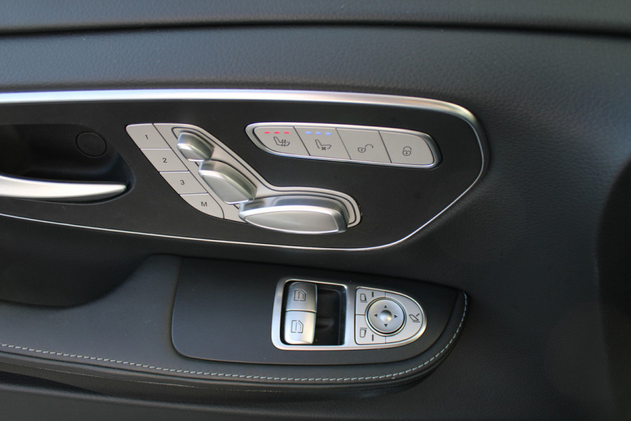 Mercedes-Benz V-Klasse 300d / AMG / Exclusive / DC / 4-Matic / Luchtvering / Pano / Elec Stoel / Burmester / Vol Opties / NIEUWSTAAT.