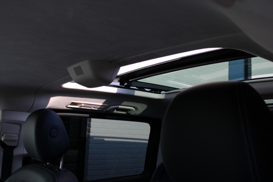 Mercedes-Benz V-Klasse 300d / AMG / Exclusive / DC / 4-Matic / Luchtvering / Pano / Elec Stoel / Burmester / Vol Opties / NIEUWSTAAT.