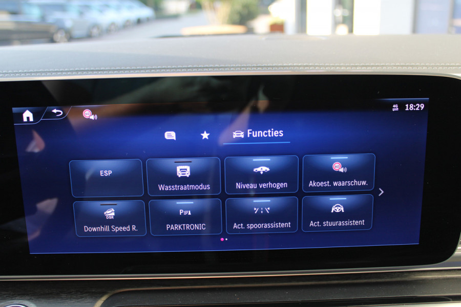 Mercedes-Benz V-Klasse 300d / AMG / Exclusive / DC / 4-Matic / Luchtvering / Pano / Elec Stoel / Burmester / Vol Opties / NIEUWSTAAT.