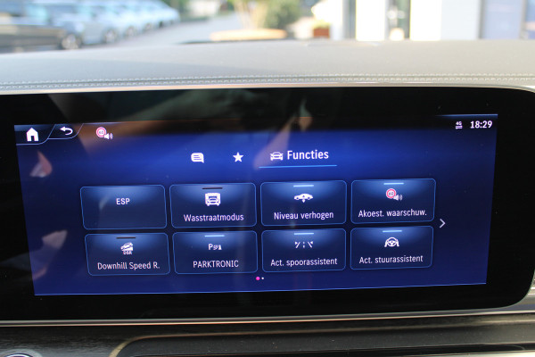 Mercedes-Benz V-Klasse 300d / AMG / Exclusive / DC / 4-Matic / Luchtvering / Pano / Elec Stoel / Burmester / Vol Opties / NIEUWSTAAT.
