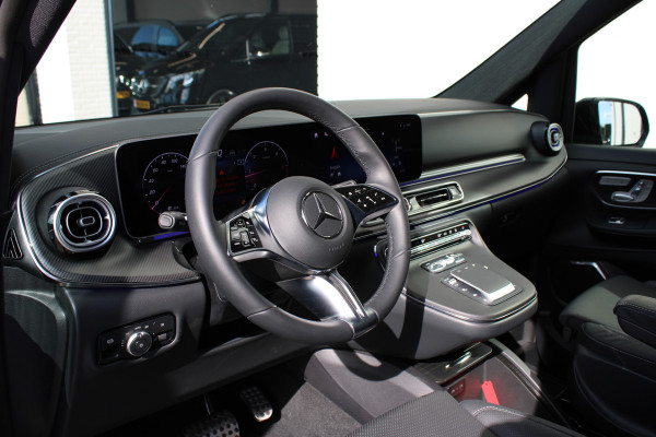 Mercedes-Benz V-Klasse 300d / XXL / AMG / DC / 4-Matic / Luchtvering / Elec Stoel / Burmester / NIEUWSTAAT