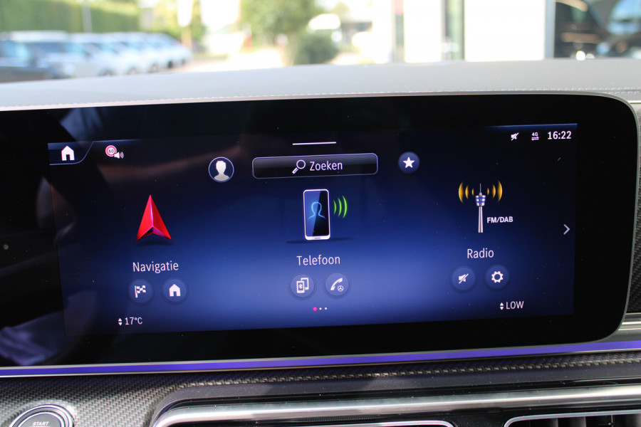 Mercedes-Benz V-Klasse 300d / XXL / AMG / DC / 4-Matic / Luchtvering / Elec Stoel / Burmester / NIEUWSTAAT