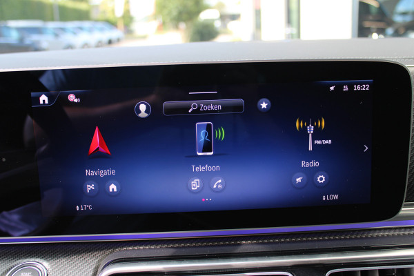 Mercedes-Benz V-Klasse 300d / XXL / AMG / DC / 4-Matic / Luchtvering / Elec Stoel / Burmester / NIEUWSTAAT