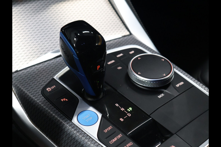 BMW i4 M50 High Executive 84 kWh [TREKHAAK, APPLE CARPLAY, HEAD-UP DISPLAY, STOELVERWARMING, CRUISE CONTROL, CAMERA, PDC V+A, ELEKTRISCHE ACHTERKLEP, NAVIGATIE, LED, LEDER, NIEUWSTAAT]