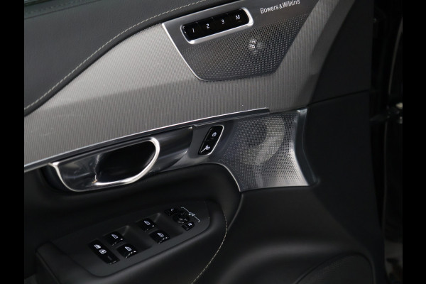 Volvo XC90 2.0 T8 Recharge AWD R-Design [SCHUIFKANTELDAK, TREKHAAK, APPLE CARPLAY, ANDROID, BOWERS & WILKINS, STOELVERWARMING, MEMORY, CRUISECONTROL, 360 CAMERA, PDC V+A, MASSAGE STOELEN, STUURVERWARMING, 7 PERSOONS, NIEUWSTAAT]