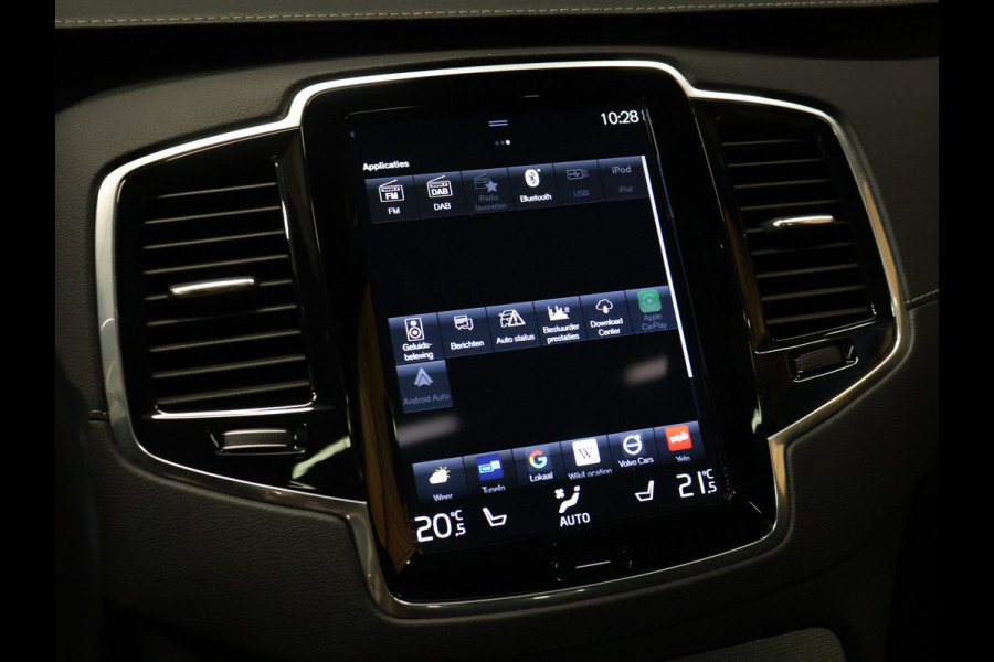 Volvo XC90 2.0 T8 Recharge AWD R-Design [SCHUIFKANTELDAK, TREKHAAK, APPLE CARPLAY, ANDROID, BOWERS & WILKINS, STOELVERWARMING, MEMORY, CRUISECONTROL, 360 CAMERA, PDC V+A, MASSAGE STOELEN, STUURVERWARMING, 7 PERSOONS, NIEUWSTAAT]