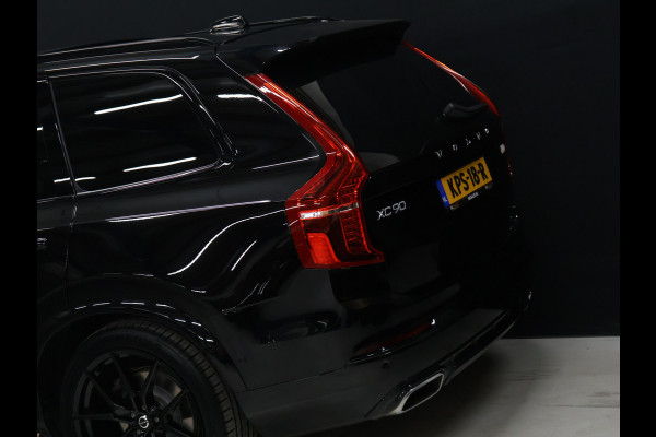 Volvo XC90 2.0 T8 Recharge AWD R-Design [SCHUIFKANTELDAK, TREKHAAK, APPLE CARPLAY, ANDROID, BOWERS & WILKINS, STOELVERWARMING, MEMORY, CRUISECONTROL, 360 CAMERA, PDC V+A, MASSAGE STOELEN, STUURVERWARMING, 7 PERSOONS, NIEUWSTAAT]