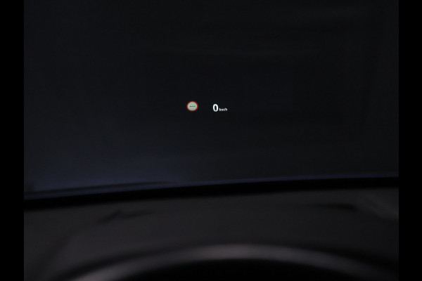 BMW X1 sDrive18i Executive Edition [HEAD-UP DISPLAY, CRUISECONTROL, PDC A, ELEKTRISCHE ACHTERKLEP, CLIMATE CONTROL, NAVIGATIE, LED, NIEUWSTAAT]
