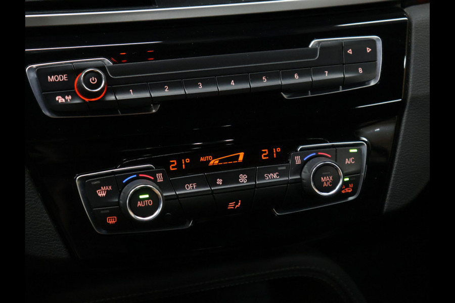 BMW X1 sDrive18i Executive Edition [HEAD-UP DISPLAY, CRUISECONTROL, PDC A, ELEKTRISCHE ACHTERKLEP, CLIMATE CONTROL, NAVIGATIE, LED, NIEUWSTAAT]