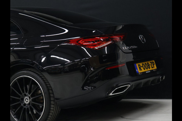 Mercedes-Benz CLA-Klasse 250 e AMG Line [APPLE CARPLAY, ANDROID, TREKHAAK, STOELVERWARMING, CRUISE CONTROL, PDC V+A, ACHTERUITRIJ CAMERA, AMG STYLING, NAVIGATIE, CLIMATE CONTROL, NIEUWSTAAT]