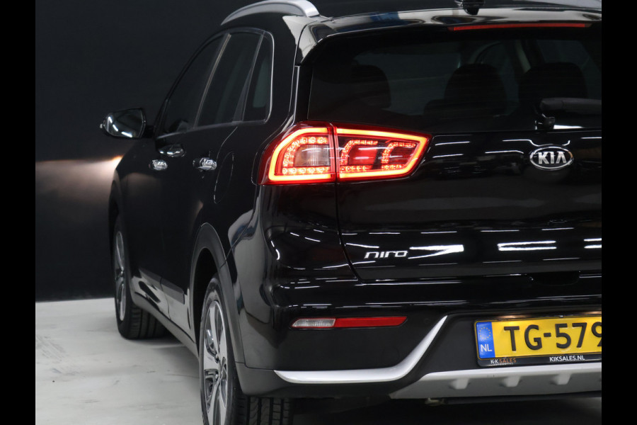 Kia Niro 1.6 GDi Hybrid DynamicLine [APPLE CARPLAY, ANDROID, ACHTERUITRIJCAMERA, CRUISECONTROL, CLIMATE CONTROL, HALFLEDER, NAVIGATIE, LANE ASSIST, BLUETOOTH, NIEUWSTAAT]