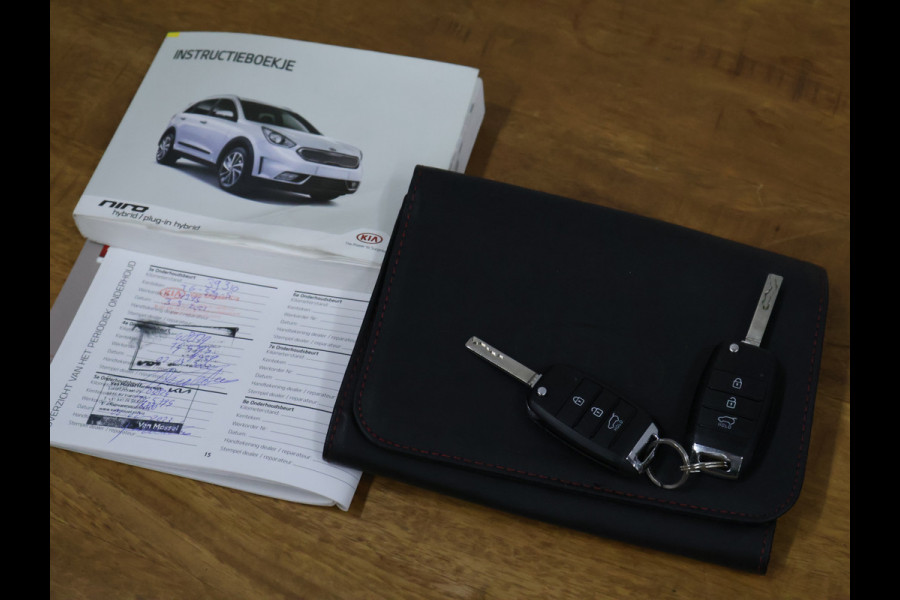 Kia Niro 1.6 GDi Hybrid DynamicLine [APPLE CARPLAY, ANDROID, ACHTERUITRIJCAMERA, CRUISECONTROL, CLIMATE CONTROL, HALFLEDER, NAVIGATIE, LANE ASSIST, BLUETOOTH, NIEUWSTAAT]