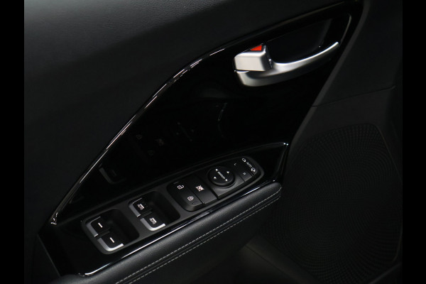 Kia Niro 1.6 GDi Hybrid DynamicLine [APPLE CARPLAY, ANDROID, ACHTERUITRIJCAMERA, CRUISECONTROL, CLIMATE CONTROL, HALFLEDER, NAVIGATIE, LANE ASSIST, BLUETOOTH, NIEUWSTAAT]