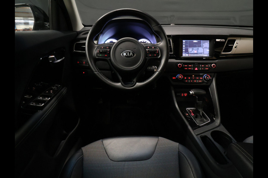 Kia Niro 1.6 GDi Hybrid DynamicLine [APPLE CARPLAY, ANDROID, ACHTERUITRIJCAMERA, CRUISECONTROL, CLIMATE CONTROL, HALFLEDER, NAVIGATIE, LANE ASSIST, BLUETOOTH, NIEUWSTAAT]