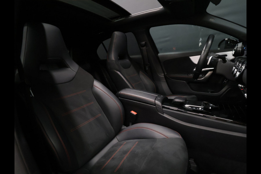 Mercedes-Benz A-Klasse 250 e Business Solution AMG Limited [SCHUIFKANTELDAK, APPLE CARPLAY, ANDROID, STOELVERWARMING, CRUISE CONTROL, PDC V+A, ACHTERUITRIJ CAMERA, KEYLESS ENTRY, CLIMATE CONTROL, NAVIGATIE, NIEUWSTAAT]