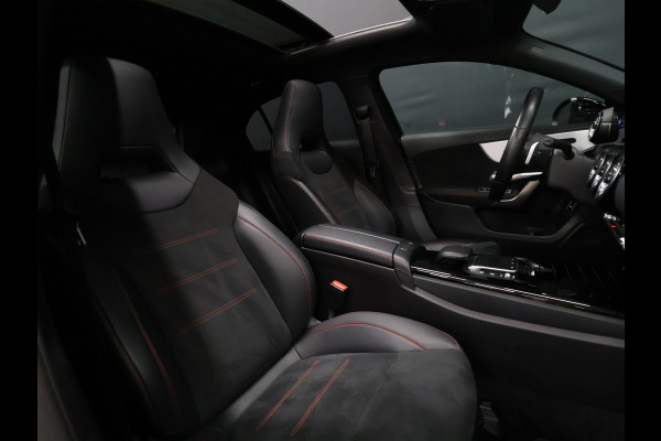 Mercedes-Benz A-Klasse 250 e Business Solution AMG Limited [SCHUIFKANTELDAK, APPLE CARPLAY, ANDROID, STOELVERWARMING, CRUISE CONTROL, PDC V+A, ACHTERUITRIJ CAMERA, KEYLESS ENTRY, CLIMATE CONTROL, NAVIGATIE, NIEUWSTAAT]