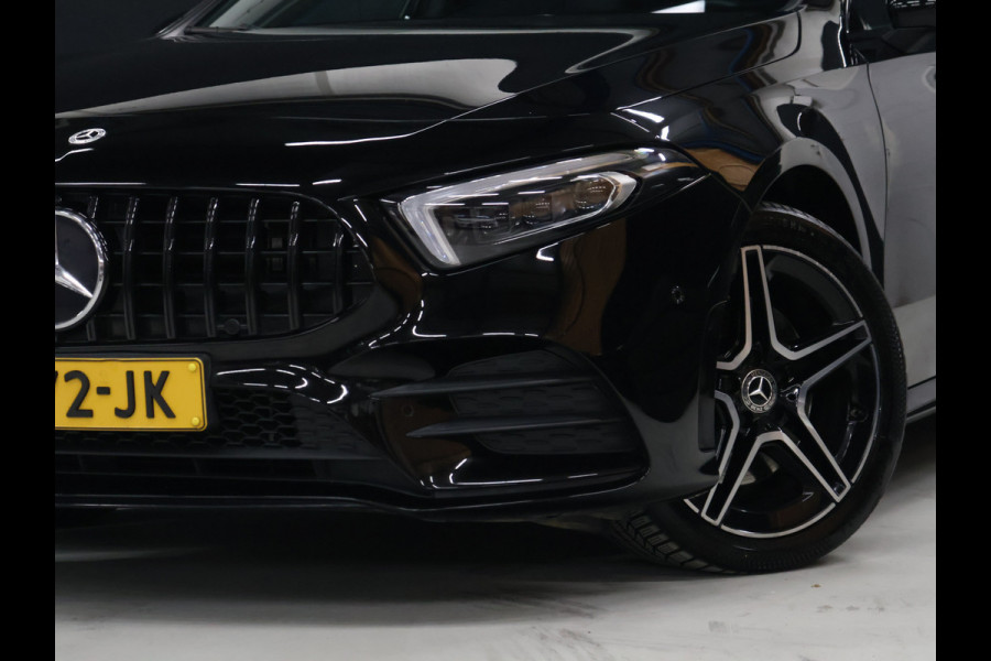 Mercedes-Benz A-Klasse 250 e Business Solution AMG Limited [SCHUIFKANTELDAK, APPLE CARPLAY, ANDROID, STOELVERWARMING, CRUISE CONTROL, PDC V+A, ACHTERUITRIJ CAMERA, KEYLESS ENTRY, CLIMATE CONTROL, NAVIGATIE, NIEUWSTAAT]