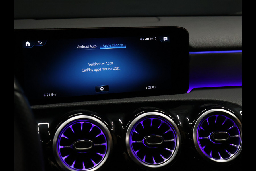 Mercedes-Benz A-Klasse 250 e Business Solution AMG Limited [SCHUIFKANTELDAK, APPLE CARPLAY, ANDROID, STOELVERWARMING, CRUISE CONTROL, PDC V+A, ACHTERUITRIJ CAMERA, KEYLESS ENTRY, CLIMATE CONTROL, NAVIGATIE, NIEUWSTAAT]