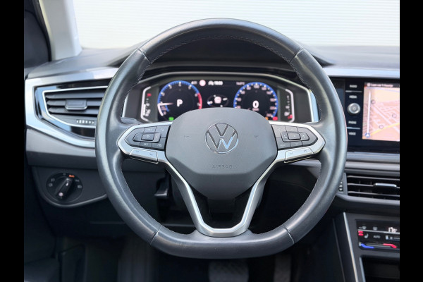 Volkswagen Polo 1.0 TSI Style Pano/AppleCar/Xenon