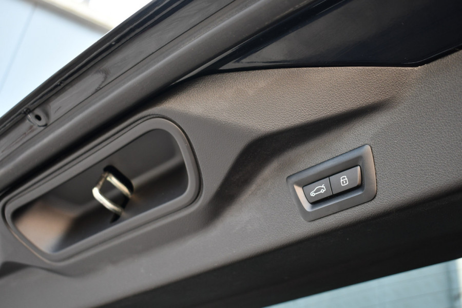 BMW X5 xDrive50e M-Sport Pro Skylounge Trekh ACC Comf-seat 360 H/K HUD Soft-close