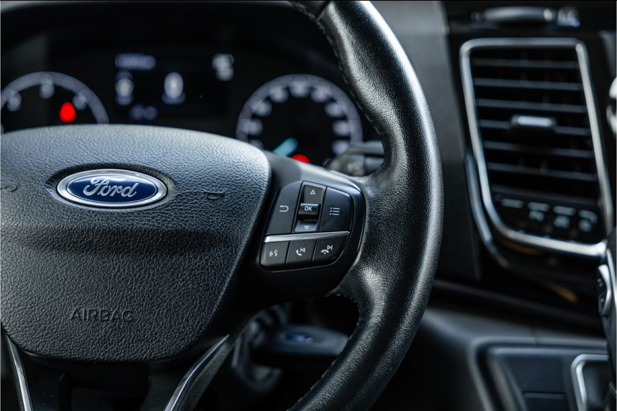 Ford Transit Custom 2.0 TDCI 185 PK Sport | Marge | BPM & BTW Vrij | ACC | Bi-Xenon | Camera | Navigatie | CarPlay | DAB | Trekhaak | Cruise control | Nieuwe APK