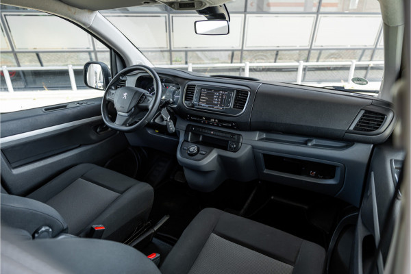 Peugeot Expert 2.0 BlueHDI 180 Long Premium DC | Dubbel cabine | L+R Schuifdeur | CarPlay | Camera | Navigatie | Blind Spot | Trekhaak | Cruise control | Nieuwe APK | Euro 6