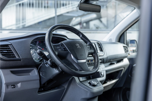 Peugeot Expert 2.0 BlueHDI 180 Long Premium DC | Dubbel cabine | L+R Schuifdeur | CarPlay | Camera | Navigatie | Blind Spot | Trekhaak | Cruise control | Nieuwe APK | Euro 6