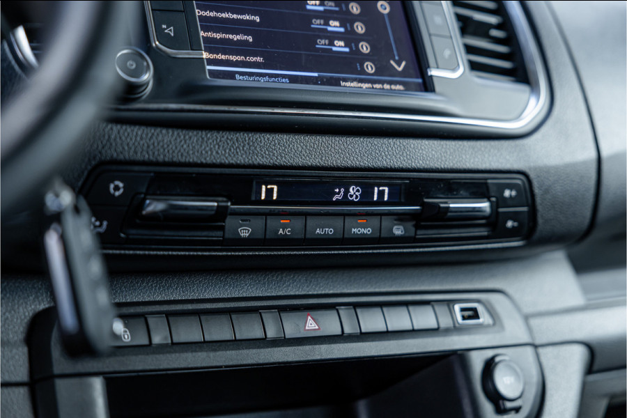 Peugeot Expert 2.0 BlueHDI 180 Long Premium DC | Dubbel cabine | L+R Schuifdeur | CarPlay | Camera | Navigatie | Blind Spot | Trekhaak | Cruise control | Nieuwe APK | Euro 6