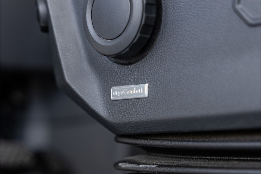 Volkswagen Crafter 35 2.0 TDI 177 PK L3H3 | Bi-Xenon | CarPlay | Camera | Navigatie | Cruise control | DAB | Betimmering | PDC | Dealer onderhouden | Nieuwe APK | Euro 6