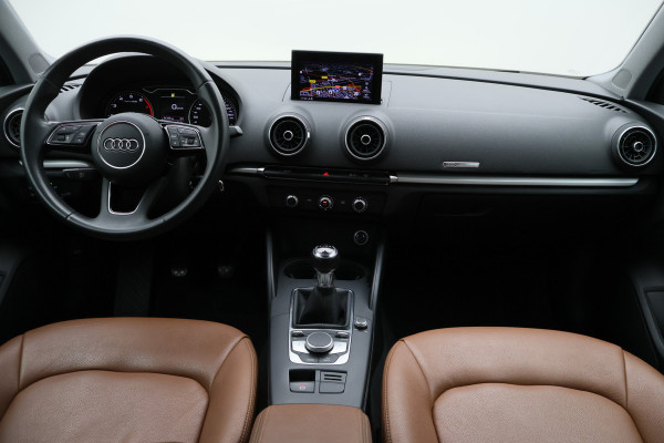 Audi A3 Limousine 30 TFSI Pro Line Leer, Airco, Bi-Xenon, Cruise, Navigatie, Bluetooth, PDC, 18''