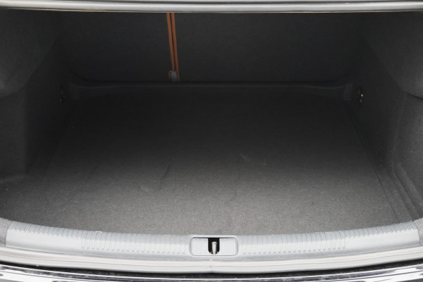 Audi A3 Limousine 30 TFSI Pro Line Leer, Airco, Bi-Xenon, Cruise, Navigatie, Bluetooth, PDC, 18''