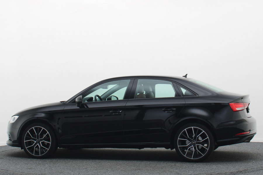 Audi A3 Limousine 30 TFSI Pro Line Leer, Airco, Bi-Xenon, Cruise, Navigatie, Bluetooth, PDC, 18''