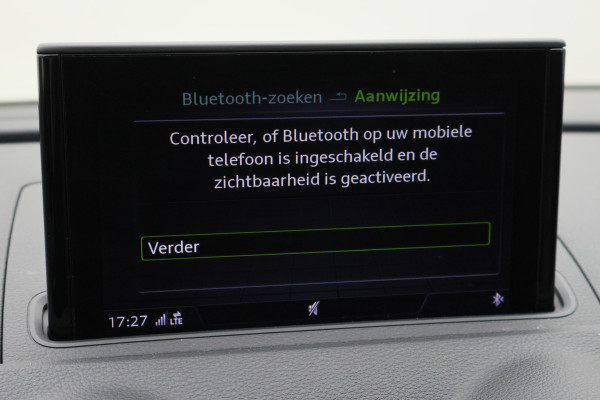 Audi A3 Limousine 30 TFSI Pro Line Leer, Airco, Bi-Xenon, Cruise, Navigatie, Bluetooth, PDC, 18''