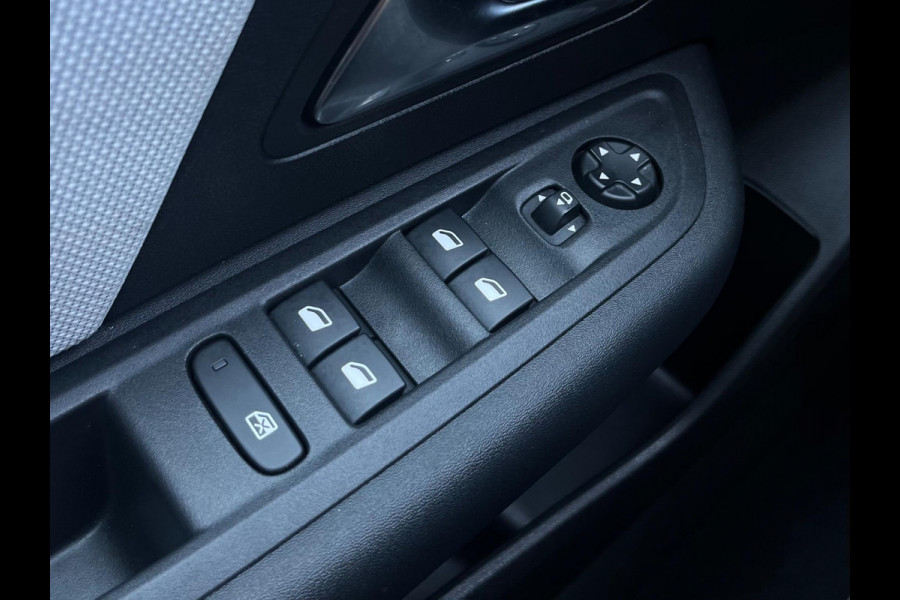 Citroën C4 X 1.2 Hybrid 145pk Max | Pack Techno | tot 8 jaar garantie | Prijs is rijklaar