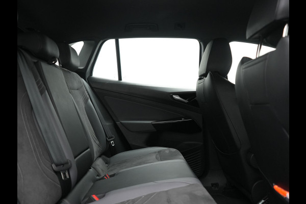 Volkswagen ID.4 Pro 77 kWh 204pk Dealer O.H. | Adaptive Cruise | 360 Camera | Alcantara Sportstoelen & Stuur Verwarmd | Keyless | Blis | Sfeerverlichting | Apple Carplay | Navigatie | DAB | 21"L.M |