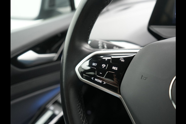 Volkswagen ID.4 Pro 77 kWh 204pk Dealer O.H. | Adaptive Cruise | 360 Camera | Alcantara Sportstoelen & Stuur Verwarmd | Keyless | Blis | Sfeerverlichting | Apple Carplay | Navigatie | DAB | 21"L.M |