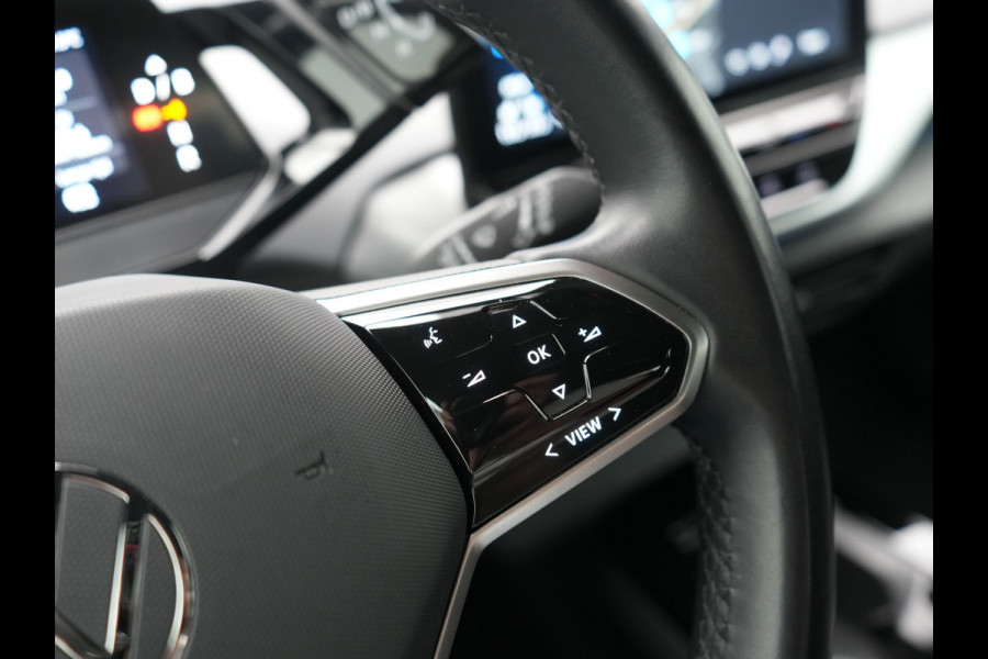 Volkswagen ID.4 Pro 77 kWh 204pk Dealer O.H. | Adaptive Cruise | 360 Camera | Alcantara Sportstoelen & Stuur Verwarmd | Keyless | Blis | Sfeerverlichting | Apple Carplay | Navigatie | DAB | 21"L.M |