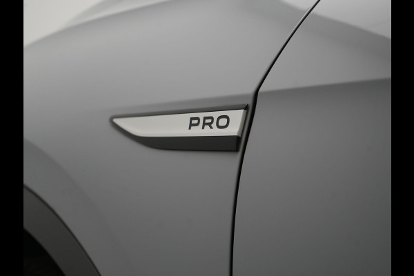 Volkswagen ID.4 Pro 77 kWh 204pk Dealer O.H. | Adaptive Cruise | 360 Camera | Alcantara Sportstoelen & Stuur Verwarmd | Keyless | Blis | Sfeerverlichting | Apple Carplay | Navigatie | DAB | 21"L.M |