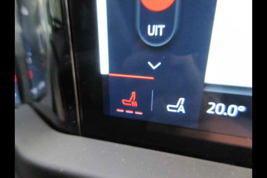 Ford E-Transit Cust. 340 L2H1 Limited 71 kWh 218 pk carplay camera stoelverwarming